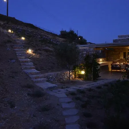 The Olive Garden By The Sea * אמורגוס